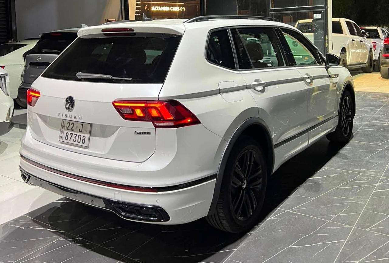 Vw tiguan se rlin 2022

ڤۆکسواگن تیگوان فول مواسەفات یەک پارجەی هەیە لەگەر پەڵەیەک سارد قەپاخ مەکینەکی کرایتەوە بەس بەشەرت بێ موشکیلەیە دینارەک مەسروفی تێدا نیە پێش سلایت قۆپێکی هەیە 
 رەقەم شانسی 3VV8B7AXXNM095612
نرخی 155
*********** أربيل, العراق

نص مكتوب في الصور:
- فحصت السيارة من قبل: محص الصبغ
- 2018 | Tiguan | SUV | Volkswagen | رقم الهيكل: 3VV8B7AXXNM095612
- ملاحظة الطلاء: 1-يوجد رصعات في السيارة 2-جاملفات امامية و بونيد معير
- شخط
- قطعة مصبوغة
- تعديل بارد
- عواج
- نخلي مسؤوليتنا بعد استلام التقرير والسياره
- info@blackdomeiq.com
- www.blackdomeiq.com
- +964 773 380 0380
- +964 751 380 0380