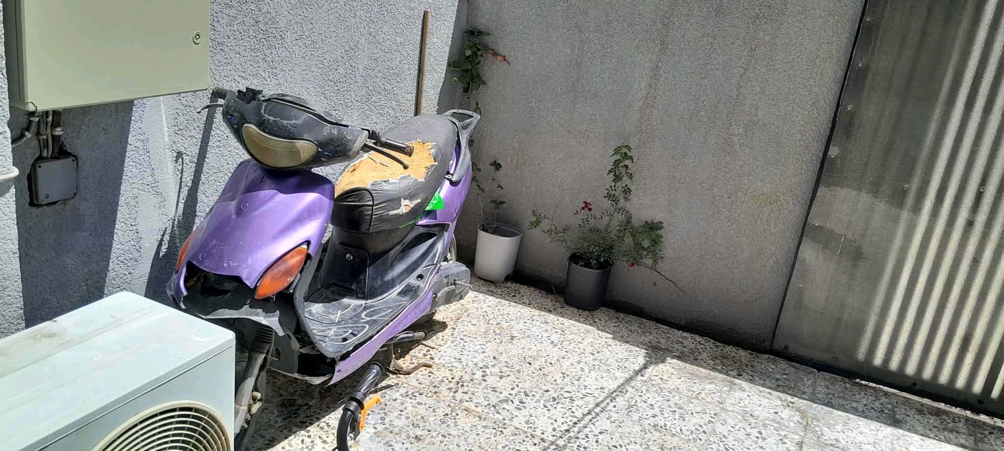دراجه للبيع متروكه ب ٧٠ الف