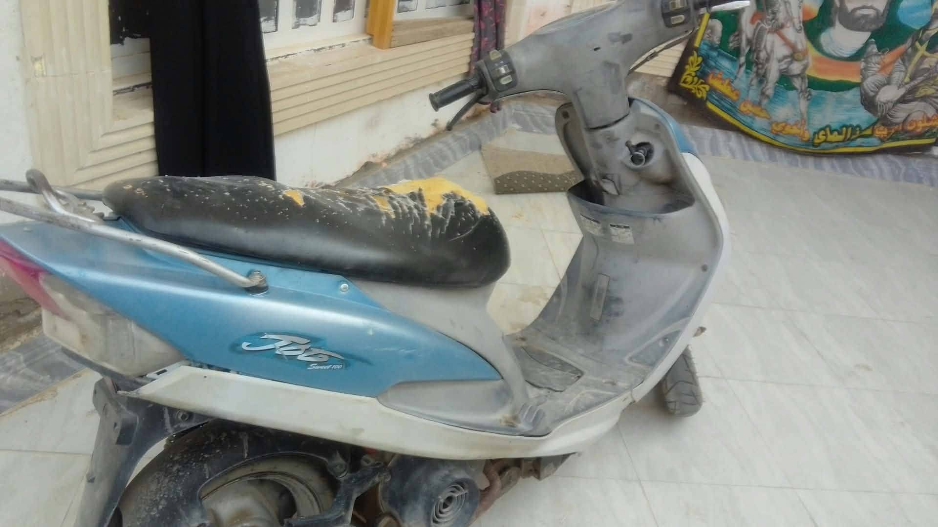 السلام عليكم دراجه ماكس منغولي مفتوحه مره وحده مكينه ناعمه شلعه ومعدل شرط دراجه مختمه ونضيفه
يرادله دبل امامي وهندر وكلج امامي وشكم شغله نواعم دراجه تجي تشوفه بعينك نضافه تخبل وين ما تريد افحص دراجه بل الصوره ما مغسوله ولا ممسوحه سعر مناسب العنوان ديوانيه حي الجامعه ***********
السلام عليكم دراجه ماكس منغولي مفتوحه مره وحده مكينه ناعمه شلعه ومعدل شرط دراجه مختمه ونضيفه
