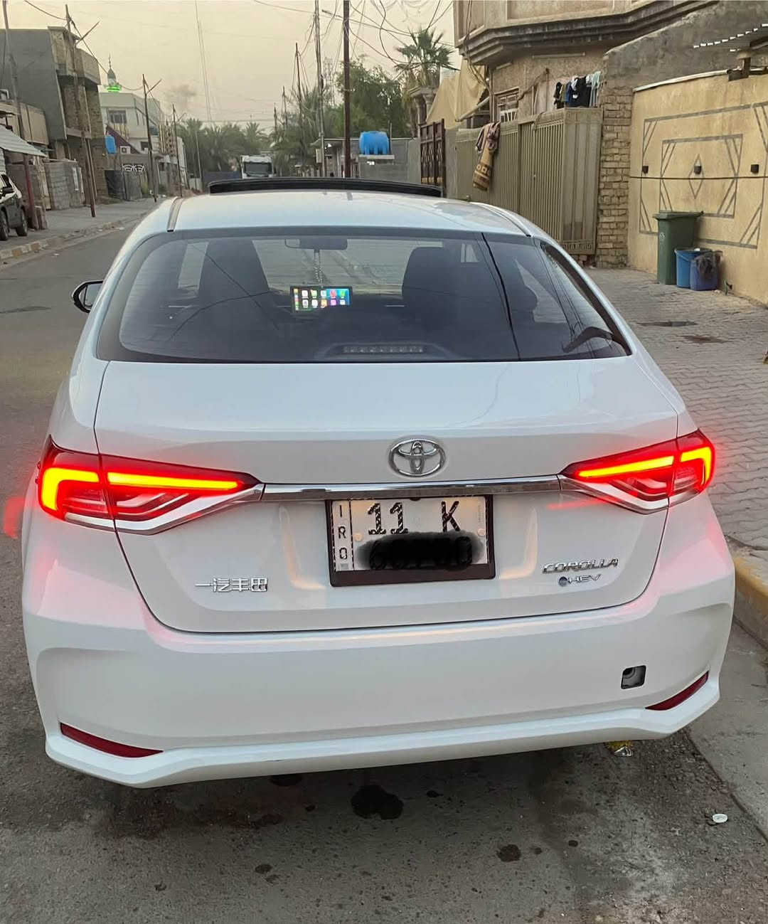 كورلا 2025  HEV  علامه سوده شكل خليجي كفالة ماشيه38000
المواصفات 
🛜مكينه 1800 هايبرد شحن ذاتي 
🛜سلايت 
🛜كراسي جلد اصلي 
🛜رادار + تحديد مسار طريق + قيادة ذاتيه 
🛜قرائة علامات الطريق المرورية
🛜بصمة تشغيل + دخول ذكي  يدة الباب
🛜هاندر بريك بصمة + اوتو هولد 
🛜 بطاين بوب حياكه  مطرز 
🛜كيجات ديجتل 
🛜شاشه مسجل +تبريد بيانو + كامره خلفيه دوارة + كار بلي 
🛜تبريد قطعتين 
🛜لايت زينون عالي ناصي + بروجكتر لد زينون 
🛜 حساس اطار + حساس مطر + حساس لايت داينمك  
🛜ايفو مود + مود درايف + مانع انزلاق 
🛜 تحكم  الستيرن كامل مع كروس سرعه
🛜ايرباك عدد 10
🛜ويل كب  
عنواني بغداد المحموديه ناحيه الرشيد   
تلفوني***********
السعر162 وبيها مجال
السيارة بيهه تكحيلات ب دعاميه الاماميه و الخلفيه فقط مكفوله من تبديل و بارد و رصعات
