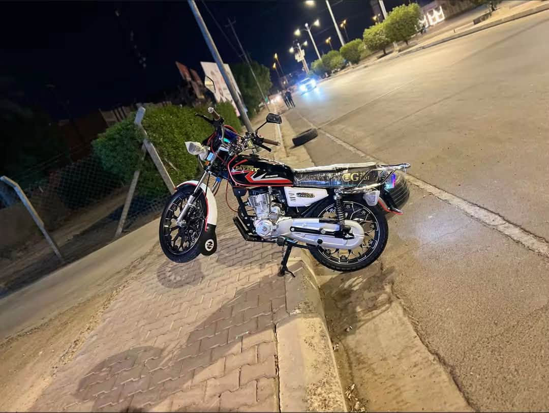 دراجه إيراني للبيع مرقم كامل موديل 2021  رقم أنبار  الفلوجه  مراسله واتساب *********** السعر حلو تعالو وبيكم خير وتللون البيع مستعجل
