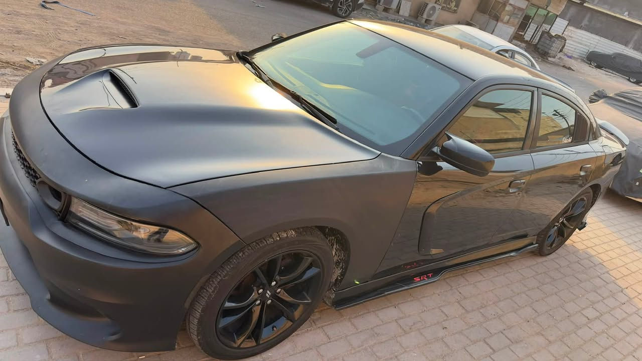 جارجر sxt سياره فول عده فتحه
ستيرن srt
كزوز ريموت
سياره محدثه كلها srt
تبريد منضومه جديده كلها
شاشه srt
سعر 150 بيها مجال بسيط
للستفسار اكثر 
***********

نص مكتوب في الصور:
- BidHistory.org en.bidhistory.org