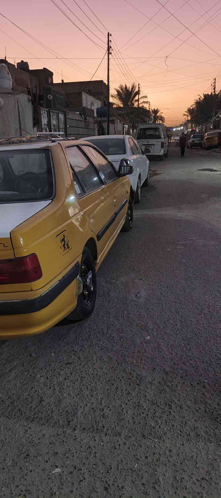 سلام عليكم بيجو بارص بسمي مديل 15 مكينه فرنسي 2000تخم تاير سدر جديد تبريد ثلج سياره حلوه السعر 38وبيهه مجال مكاني العبيدي الرقم ***********
