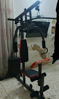 جهاز جيم منزلي متعدد التمارين Multi Gym، مناسب لتمارين الصدر والظهر وا...