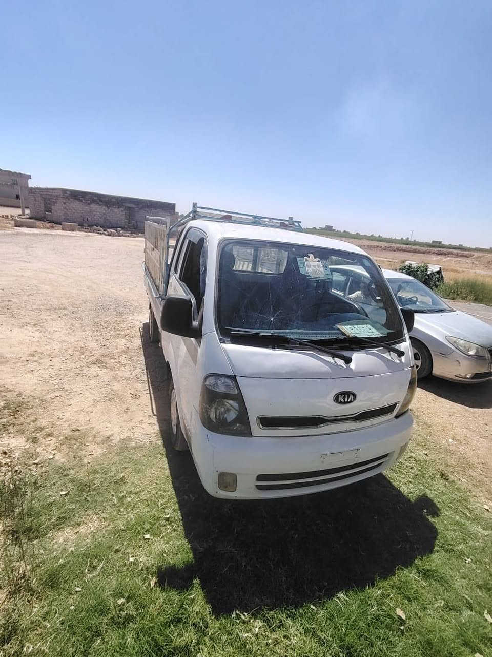 السلام عليكم بيع مستعجل موجود كيه موديل ٢٠١٥ نضيفه محرك نضيف بيها بارد وبيها تصليح بلشاصي بارد تايرات نص عمر تحويل مباشر للاستفسار اتصل ‏‪***********‬‏
