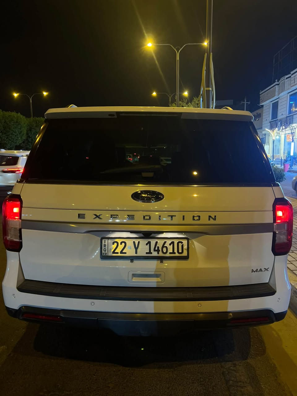 🚨 للبيع فورد إكسبديشن MAX 2022 🚨

🔥 Ford Expedition MAX 2022
🇺🇸 سيارة أمريكية عائلية فخمة وحجم كبير

🔹 موديل: 2022
🔹 الفئة: MAX
🔹 محرك: 3.5L EcoBoost V6 تيربو
🔹 قير: أوتوماتيك 10 سرعات
🔹 مساحة داخلية واسعة جدا
🔹 3 صفوف مقاعد
🔹 شنطة خلفية كبيرة ومساحة تحميل ممتازة
🔹 أنظمة أمان ومواصفات تقنية متطورة حسب الفئة والتجهيز

✨ سيارة فخمة، قوية، واسعة ومناسبة للعائلة والسفر

📍 السيارة متوفرة للبيع
💰 السعر: 30.000$ قابل لتفاوض
📞 للاستفسار والتواصل: [***********]

(السياره فقط جاملغ امامي) حادث طفيف جدا جدا موثق داخل  صور ب منشور

#فورد #اكسبديشن #Expedition #ExpeditionMAX #Ford #فورد_اكسبديشن #سيارات_للبيع #سيارات_امريكية
