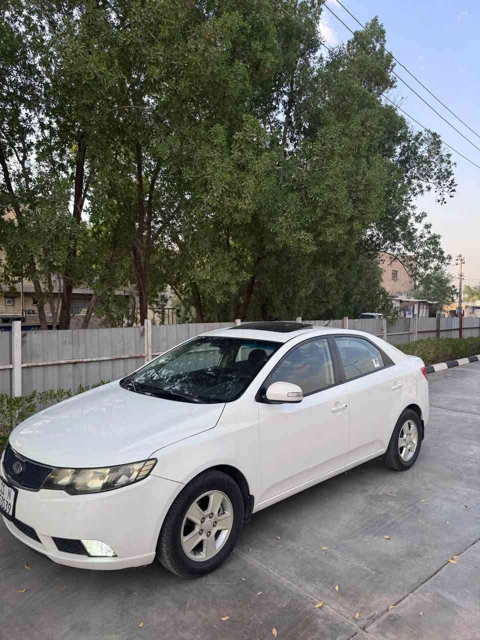 السلام عليكم
🚘 سيراتو خليجي 

2009

المواصفات :

📍 رقم بغداد نكليزي — هزتها جديدة

🔹 محرك 1600

🔹 5 ويل كب

🔹 محرك وكير كفالة

🔹 إشارات بالمراية

🔹 شاشة تدعم Apple CarPlay

🔹 كاميرا خلفية

🔹 تخم تاير صدر كله جديد

🔹 السيارة كلها جاهزة ونظيفة

🔹 تبريد بيانو 

(بيها نصف جاملغ صبغ وجاملغ امامي )

📞 للاستفسار والتفاصيل :*********** 

بغداد حي الاعلام

