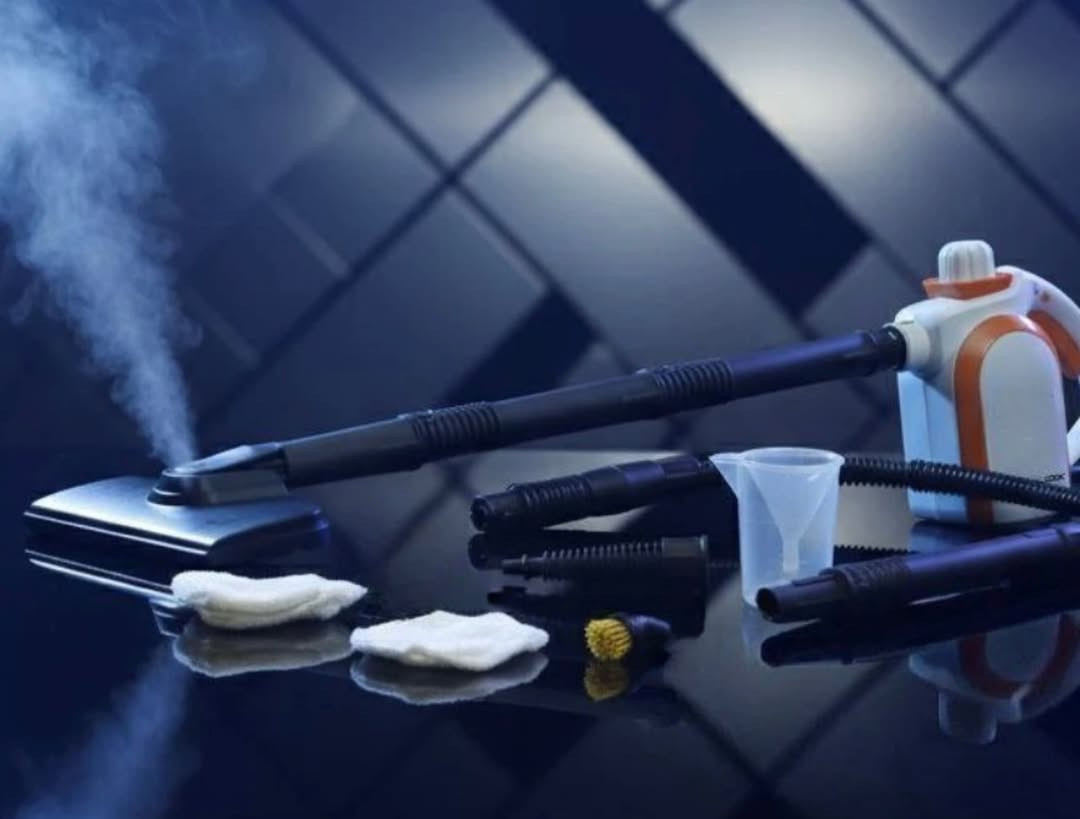 منضفه بخاريه + عصا ماركة سلفر كوك

نص مكتوب في الصور:
- SILVER COOK Clean, Fresh, Effortless.
