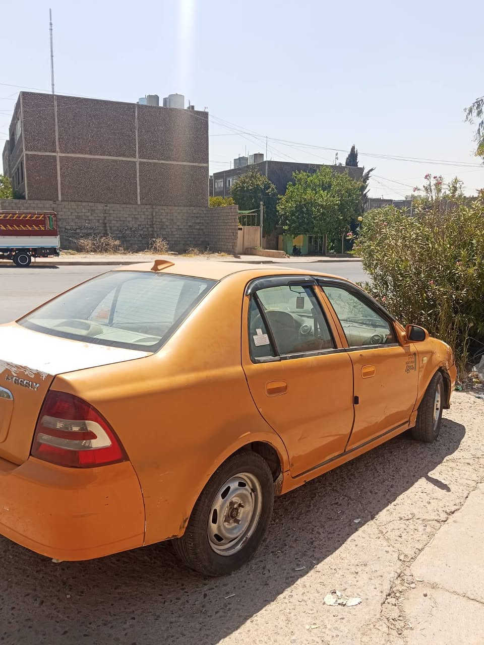 تكسي كصه جديده مكاني موصل سعرها 25وبيها مجال محرك وكير شرط***********مكاني شقق الخضراء
