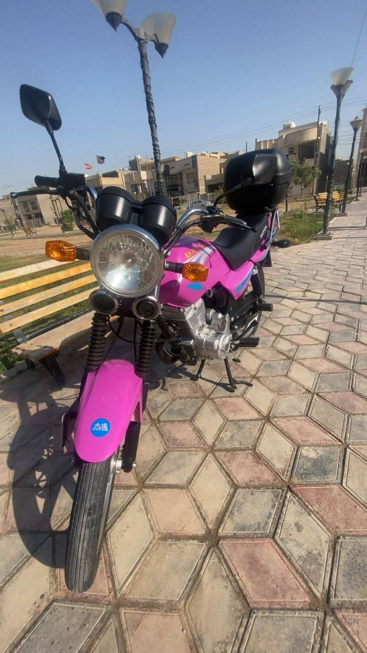 ديوان عضم موديل 24 محرك نضيف كهربائية لشه بيها البريك المامي تبديل وجهاز النذار تبديل وبس العنوان بغداد السعر مليون 100 وبيها مجال للسفسلر ***********
