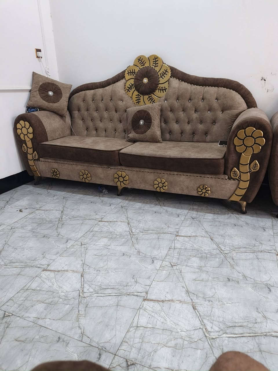 السلام عليكم
عندي تخم للبيع السعر700الف الاتصال
***********
