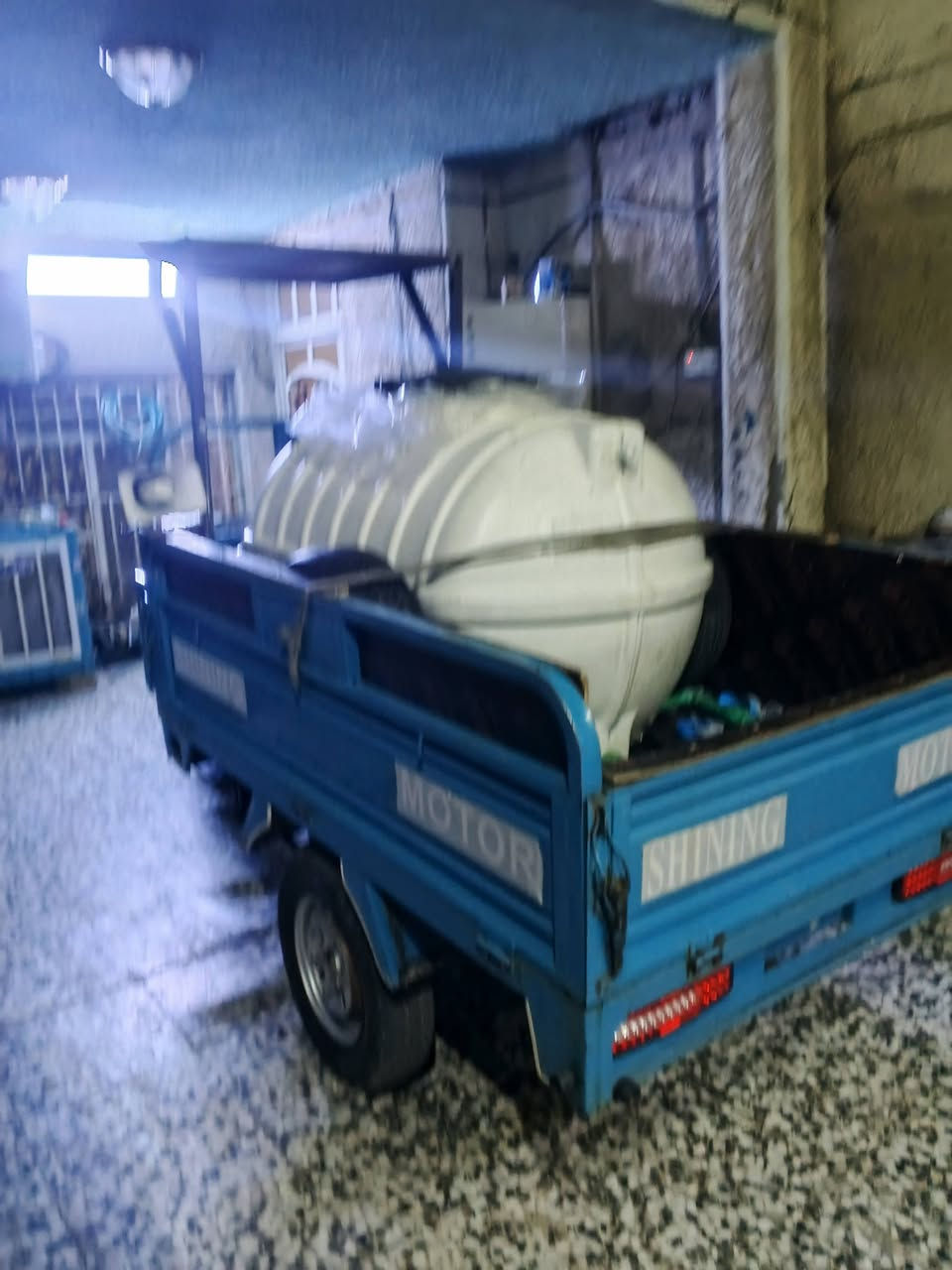 ستوته جمره موديل 2023 اصولي نظيفه محرك 200 سعر  ثنين وميتين ويجي وية القمريه ***********

