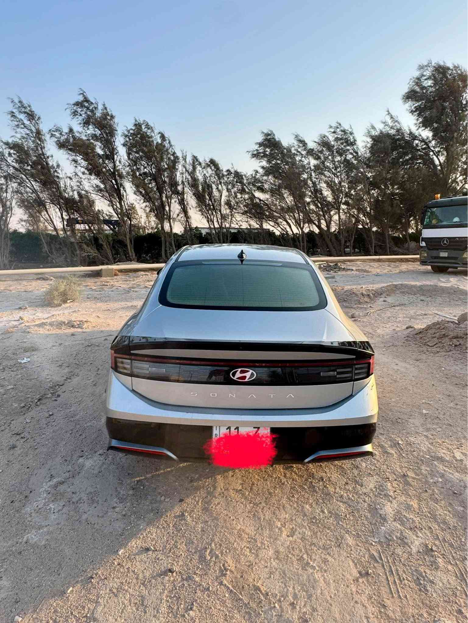 سوناتا2024 رقم بغداد

فول ماعده الفتحة

بصمة تشغيل عن بعد 

محرك 2500cc

 بأسمي 

لايت وبكلايت LED

رادار امامي 

لايت زنون بلاد 

توقف ذكي 

اوتو هولد 

سايد بريك بصمة 

تحديد مسار 

نظام قيادة تلقائية 

تحكمات ستيرن كاملة

كير بالستيرن

شاشة وكامرة 

نظام آبل كار بلي 

‏GPS خرائط

كشن كهرباء 

تدفئة وتبريد كشنات 

ويل كب كبير 17 انش

صور حادثهه مرفقه كفالة للسيارة حر السيارة باسمي مقفولة من عدد الدعامية الأمامية

سعره185$

السيارة بالبصرة 

للاتصال:*********** البصرة, العراق
