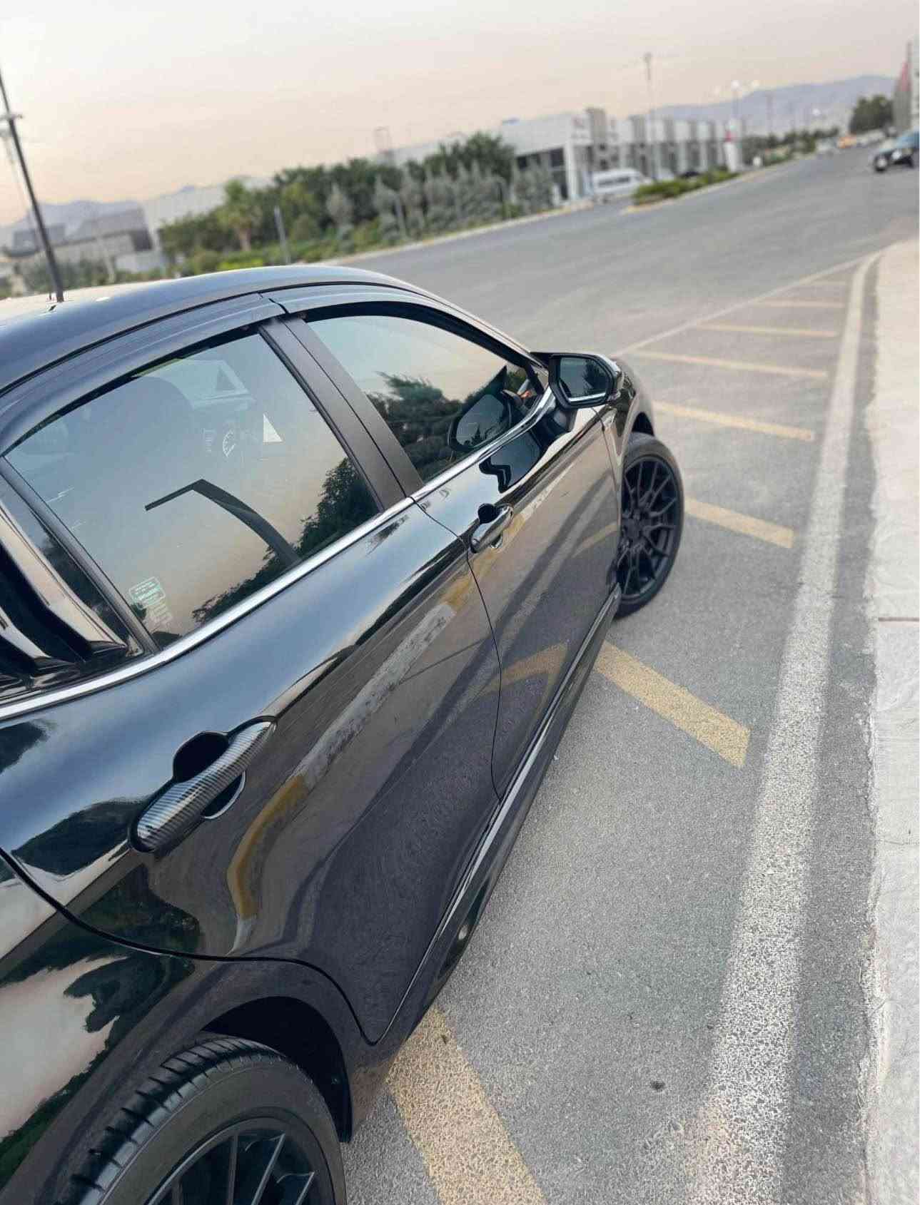 TOYOTA Camry🇱🇷
موديل 2023مواسه فات SE
كوشن جلد_ته حه كومات سوكان _گير شه فت_ده عامي وحش_٣ مود ليخورين هتد.......
سه ياره كه كامل كراوه به TRD
٢ پارچه بوياخي هه يه بيناوگرتن له گه ل په له يه سارد
25گه لا ي تيا مه سره ف كراوه سه وتي بو دانراوه به رمه جه يه  كتابي جامره شي هه يه قانوني ٠/٠٥٠
سه نه وي تازه يه دينار مه سره في نييه 
سعري 176$ مه عمه له 
***********
*********** السليمانية, العراق
