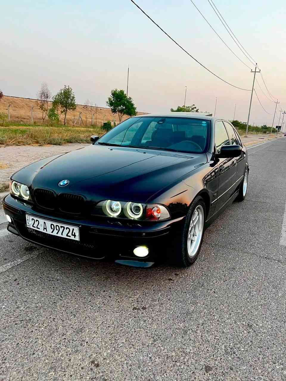 بي ام صقر BMW E93
موديل 2002 
Ai 525 بلاد (الماني) 
بدون ايي ضرر صبغ فقط (جماليه)
موصفات فول سلايت 
دعاميات امامي او خلفي M حساسات شغاله
كهربايات شرط تحكم استيرن شغال 
مرايات شفط 
داخلها زيتوني 
تثبيت سرعه شغال 
شاشه 
تبريدها ثلج
لايتات زينون 
نظام قاتل حشرات شغال 
شاشه بلوتوث نظام جديد 
كير اومحرك بدون عيب 
سيارة مشاءلله عل وضع شركة
سعرها ($103) بي مجال بسيط للطيبين 
ايي ستفسار (اتصال ***********)
مكاني (كركوك)
