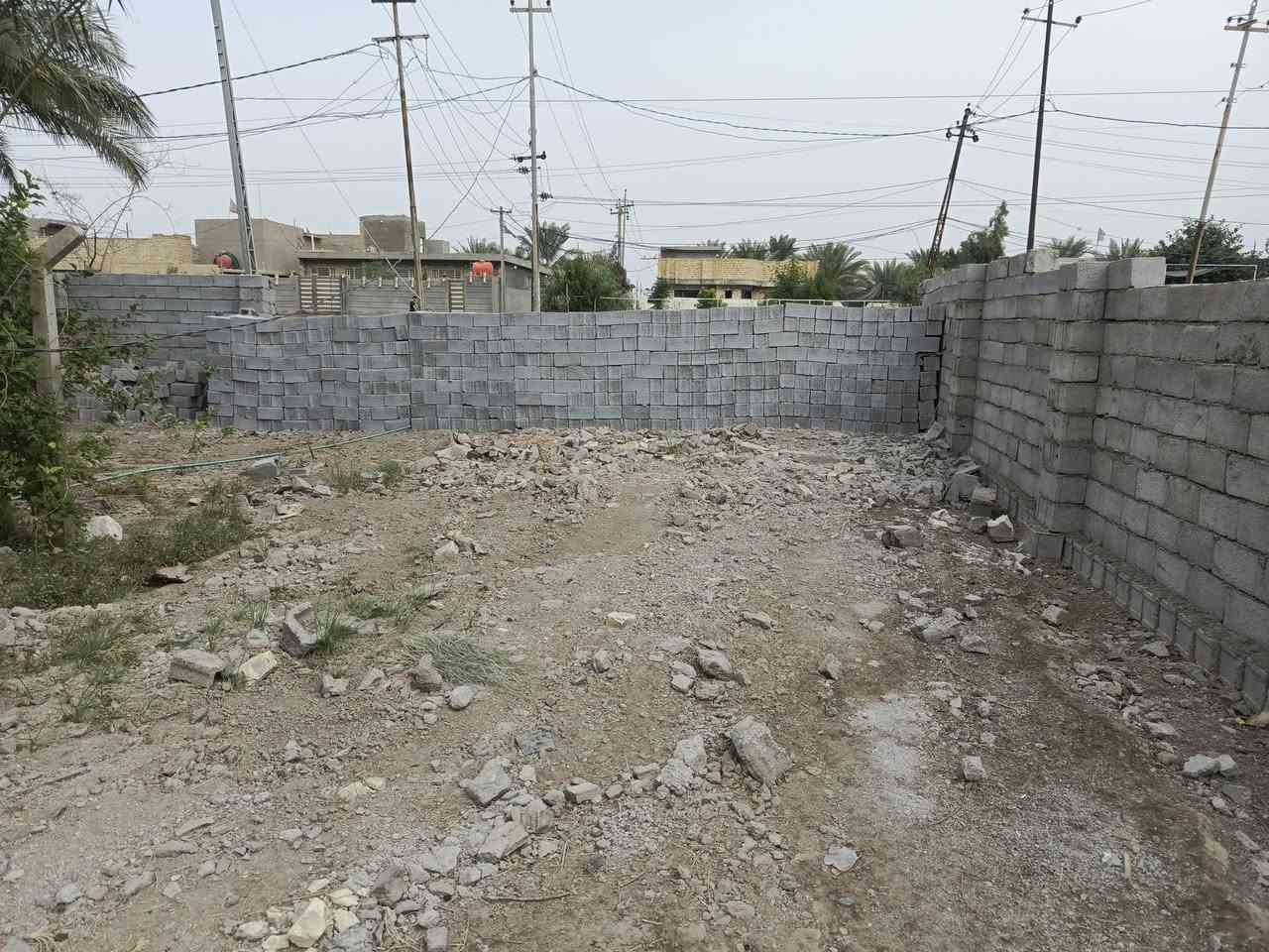 قطعة أرض • تجاري • على شارع