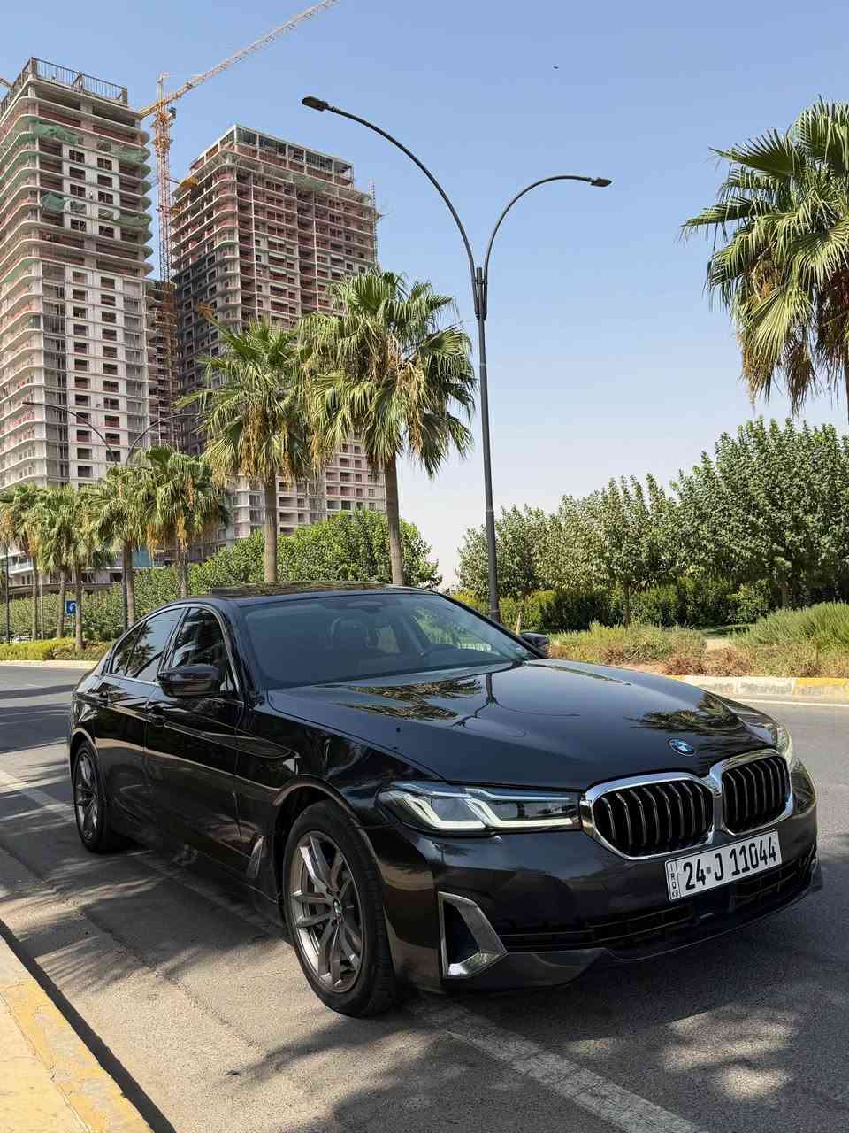 BMW 530i 
WARD 🇩🇪 zaman 
2021 
101 hazar KM Royya 
Sayaraka cllena be sbux be PDR 
Da3ame lo da3ame ba shart 
Sayaraka awropya zamana 
Slayt 
Sanduq shaft
Radar gawra 
Lezar Shen 
2 suec 
*********** أربيل, العراق

