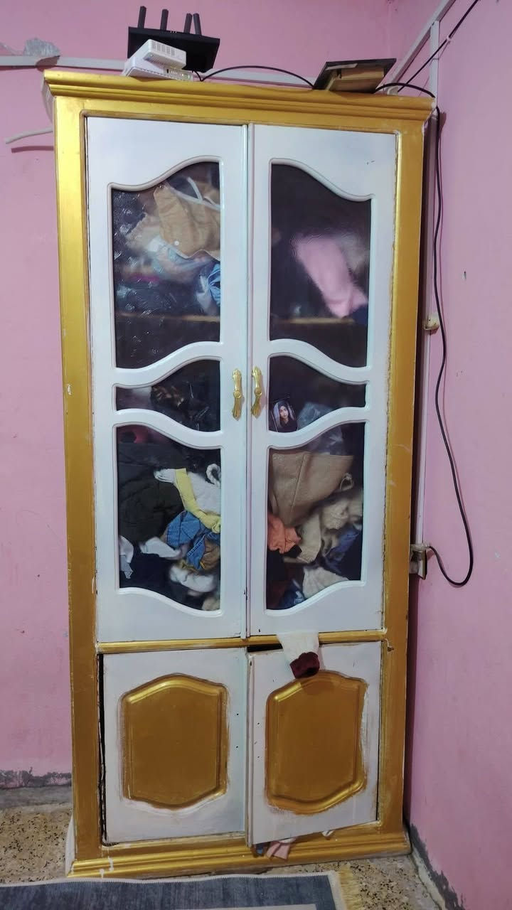 غرفه البيع نجاره ب150 رقم ***********
