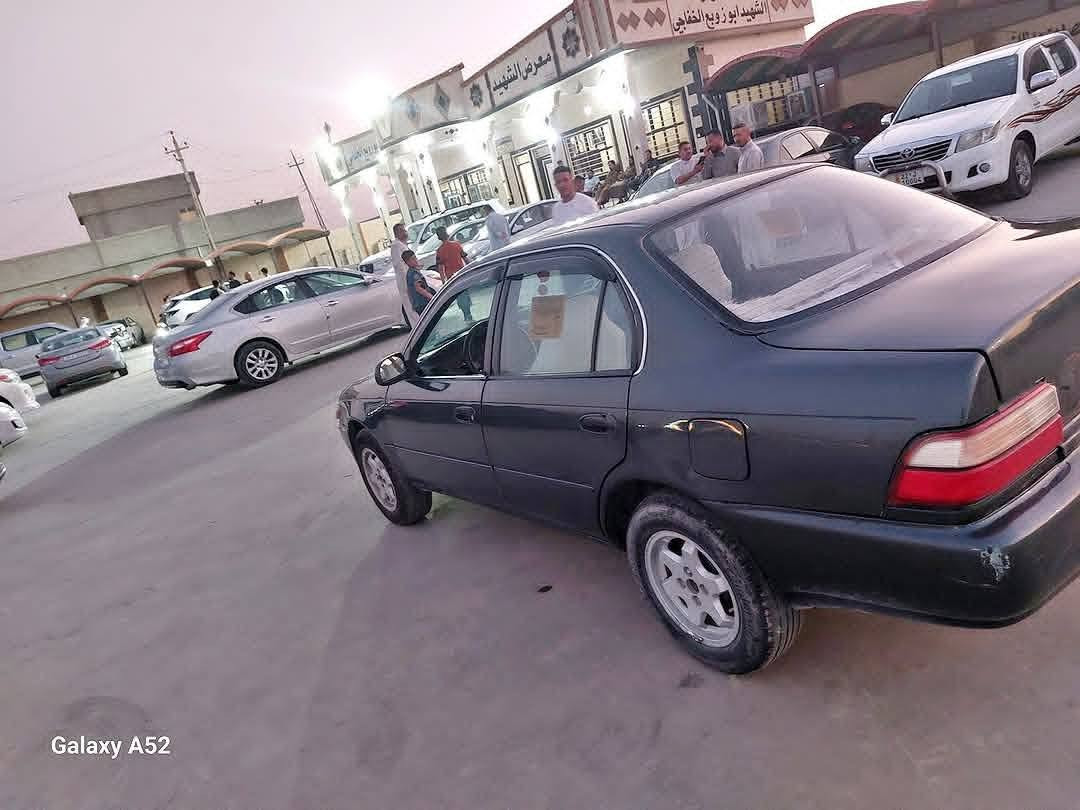 بسم الله الرحمن الرحيم
كورلا موديل 95 سنويه بسمي لل 2031
كير محرك شرط طخم نص عمر 
صبغ جماليه فقط 
السعر 44 $ وبيها مجال 
اتصل ***********
