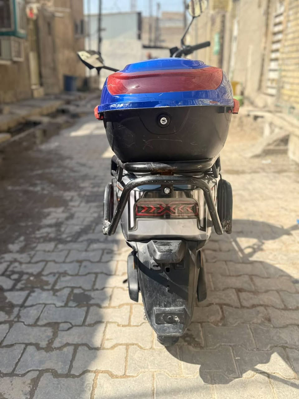 سلام عليكم دراجه شحن ام عيون للبيع
الدراجه عوزها 4 بطاريات عندي 2 نوعهن ونلي 
السعر 350 وبيها مجال
مكاني بغداد مدينه الصدر
*********** واتساب 
رجاءً موشراي لاتعبني
