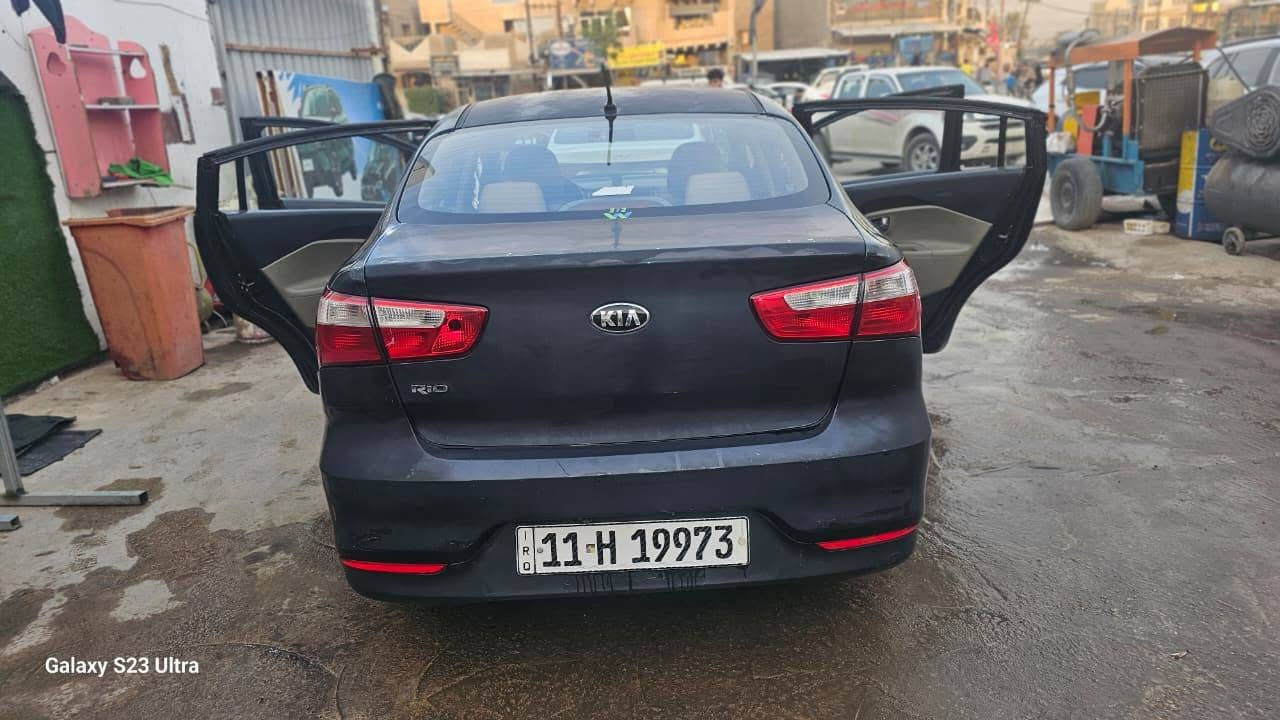 كيار ريو ٢٠١٦ خليجي 
مكينة دوش ١٦٠٠
بيهة جراد
مكينة كير مكفولة 
بيهة منظومة غاز ايطالي ٥٠ لتر 
قطعة صبغ جاملغ صفحة السايق
السعر 78ورقه مكاني بغداد الغزاليه ***********
