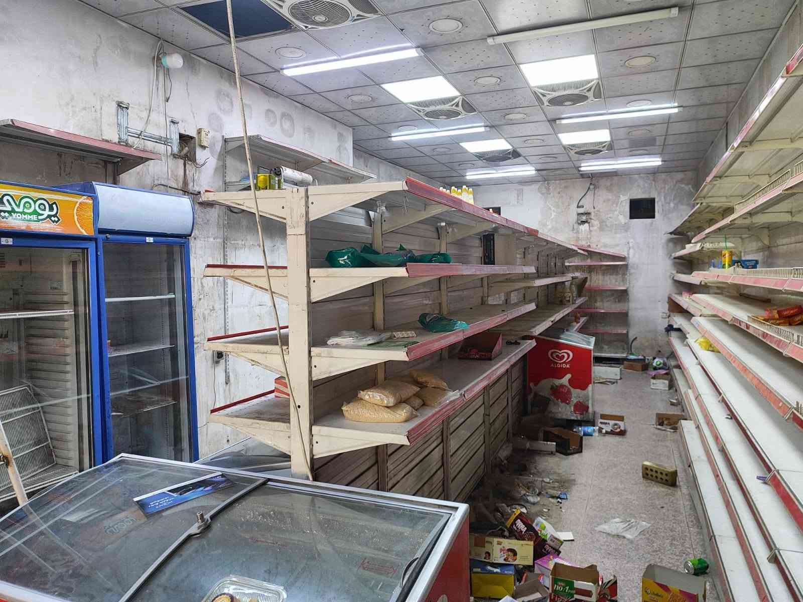 *********** رفوف للبيع جدارية مع وسطيه ومجمدات ومراوح الاتصال على الرقم الموجود بالاعلان

