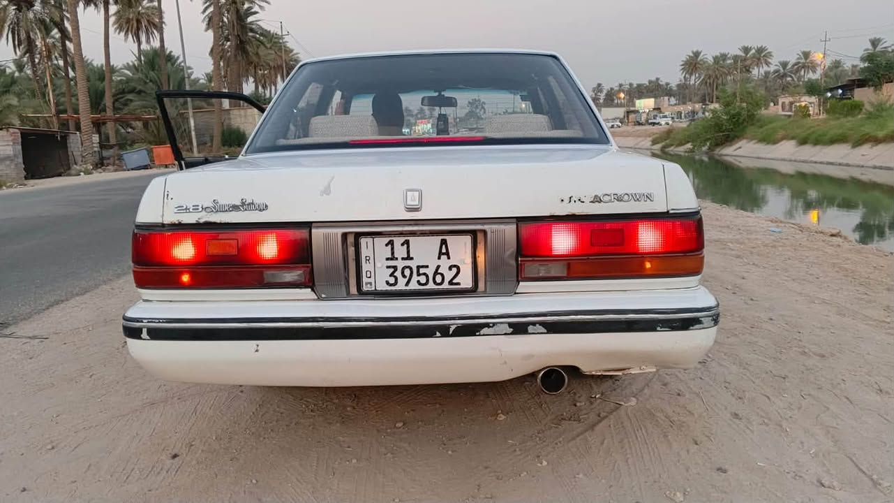 السلام عليكم للبيع فقط سيدان رقم بغداد باسمي الانكليزي تحويل مباشر سياره جاهزه مابيه كل نقص وين ماجان تمشي بيه تبريد شغال 
المكان كربلاء الحسينية 
السعر 53$ 
رقم الهاتف ‭***********‬
رقم الهاتف ‭***********‬
الخاص مغلق فقط اتصال
