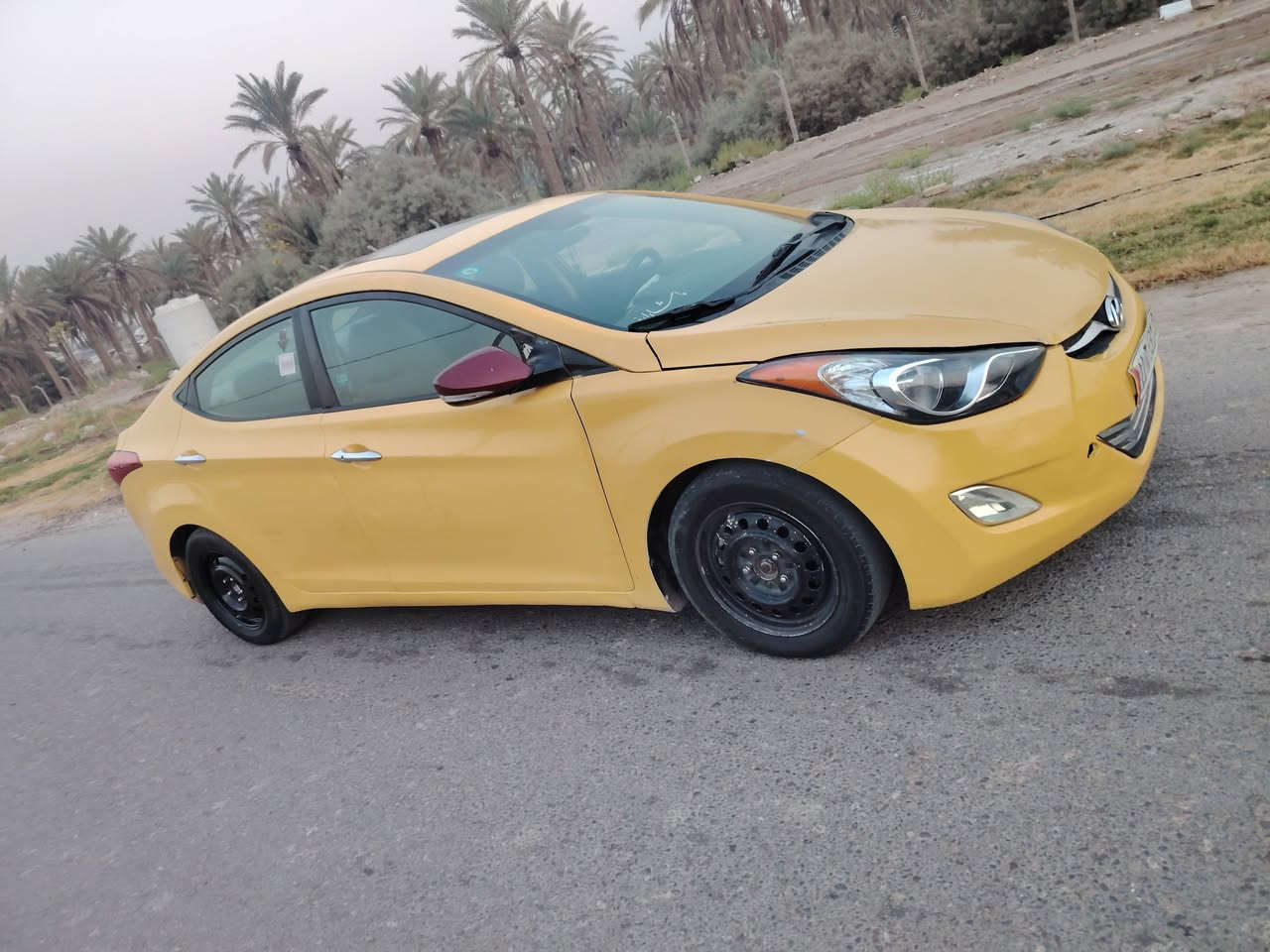 سلام عليكم النتره موديل ١٢ مكينه وكير حداديه تخم تاير تبريد ثلج السعر ٧٧ فول مواصفات بصمه فتحه تبريد قطعتين ***********

