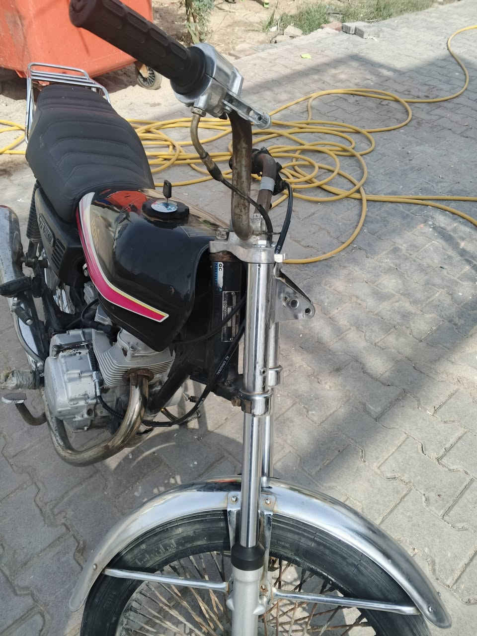 سكنر • نضيفة • اوراق