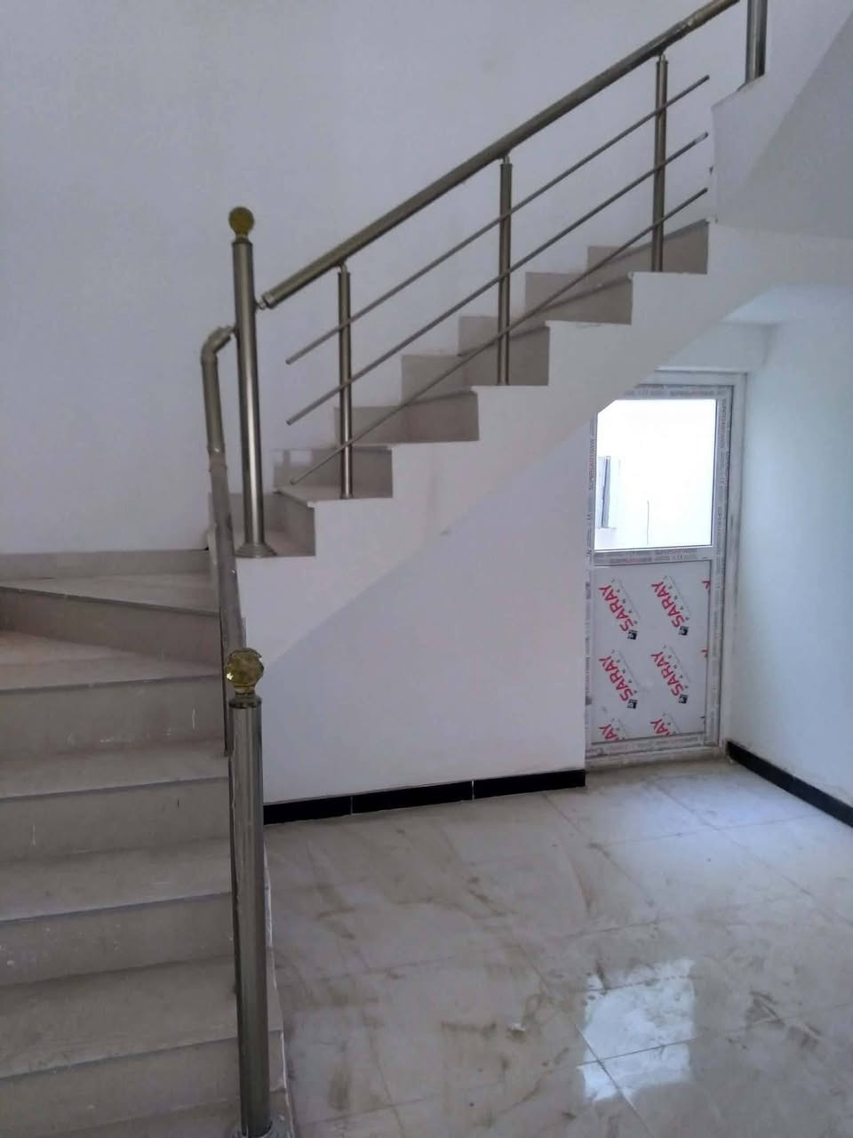 💎🔹مكـ✯͜͡المصطفى𝄠ـتب▪️💎

((بسم الله الرحمن الرحيم))
🏡     🏘      🏚 

السلام وعليكم

#يوجد_بيت_طابقين _للبيع

#العنوان  الفلوجة 
#مجمع الفلوجة _ ستي 

✅المساحة : 240 م

غرف عدد 4
استقبال 
صالة
مناور 
مطبخ
صحيات 2
 كراج سيارة 

                       #بناء 🧱 : طابوك 
      
     #شارع 🏞️⬆️⬆️ : 10م كامل الخدمات 

  #السعر_محدد_من_قبل_البائع 
    
        
        ⚖️⚖️   نوع الملك : طابو صرف 
ومستلم بي سند مؤقت   🏙 

            #السعر💰💸:  180 مليون وبي مجال قليل

  #السعر_محدد_من_قبل_البائع

⭕ الاستفسار اكثر رجا مراجعة 

🥇#مكتب المصطفى اللعقار 

💯علماً البيت جاهز للسكن🗣️

 
............................................................... 
........... 
#بيع_وشراء_االعقارات_في_مدينة_الفلوجة #مكتب_المصطفى للعقار _بيع_وشراء_العقارات_بسعر_مناسب
#عقارات_الانبار_الفلوجة الأراضي السكنية والزراعية وكافة

 العقارات🏘️🌐Anbar Fallujah_ الانبار الفلوجة🌐.

       ((««نستقبل هواتفكم على لارقام التالية»»     
       {{  © المحامي ياسين رافع العيساوي ©}}           

***********   واتساب + اتصال 
***********    اتصال هاتفي كورك + واتسا
