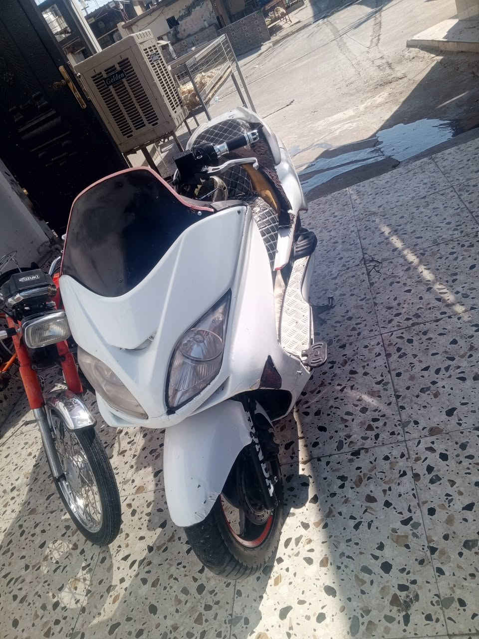 دراجه فورزا للبيع 08 دراجه اي عيب ما بي كهرباء شغال سعر 500 بمجال بصمه شغال‏‪***********‬‏
