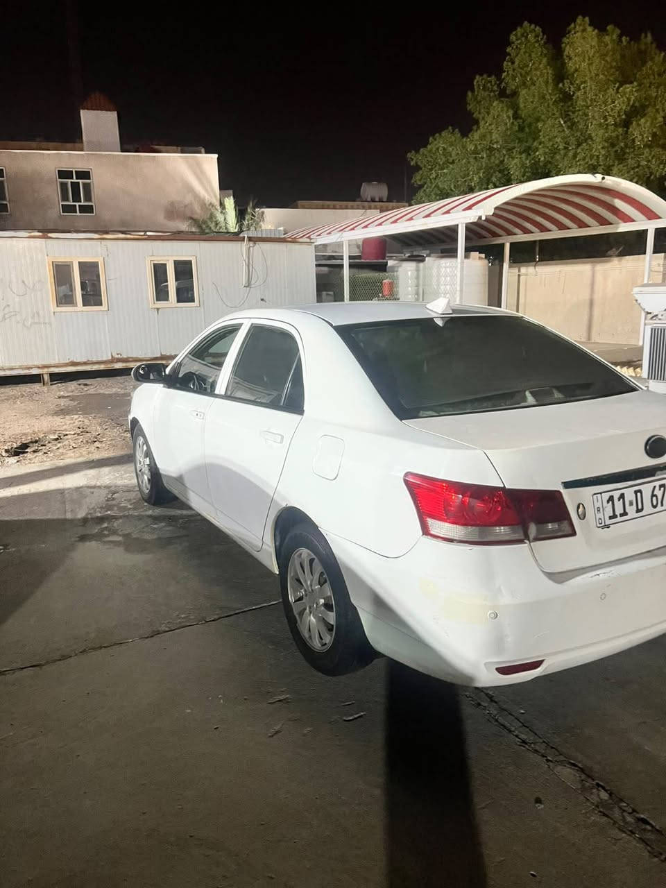 سياره بي واي دي رقم بغداد محرك كورله سياره جاهزه من كل شي شرط التحويل باسمي مكان السياره البصره الحيانيه السعر ٥٠وبيها مجال 
***********
