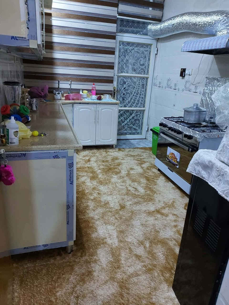 ١٢٠م • غرفة وصالة • المطار الجديد