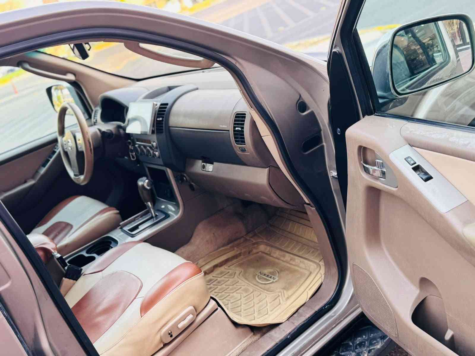 نسيان بافندر 2008مريكي حادث جاملغ فقط بدون داخل والباقي مكفوله كفاله عامه فول مواصفات فتحه شاشه كامره تحكم ستيرن داخل عسلي 3 قطع تبريد7راكب 6سلندر كشنات جلد وكهربائي  سعر 84سياره جاهزه حداديه تخم تاير تبريد جاهز محرك وكير مكفولات رقم بغداد اللأستفسار ‭***********‬ مكان كربلاء
