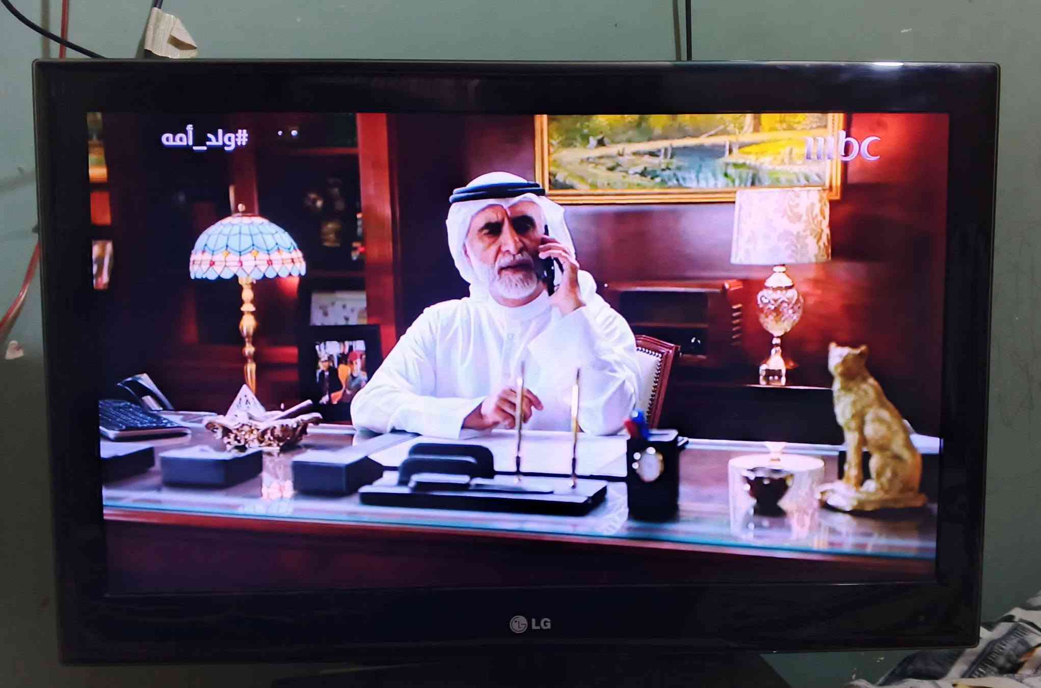بلازما ال جي • ٤٠ بوصة • نضيفة