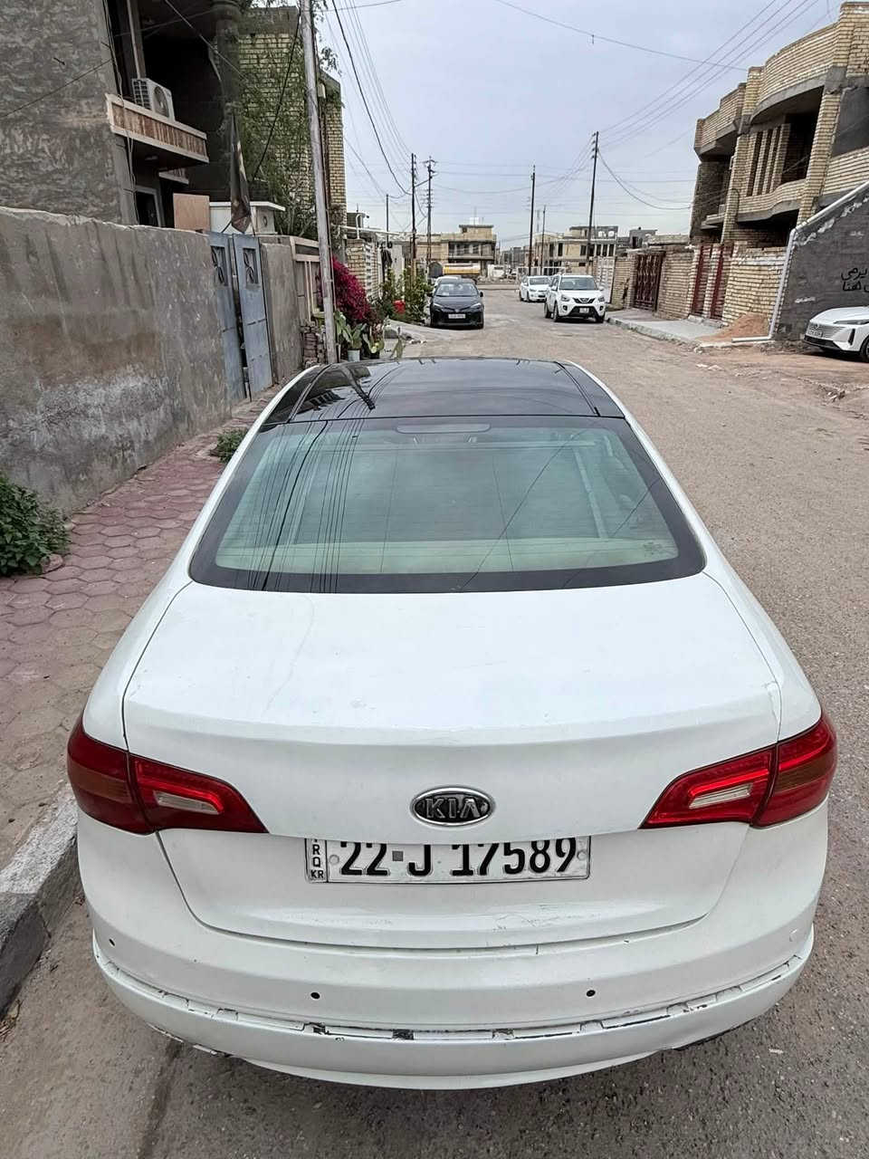 للبيع كادنزا 2010 خليجي فول موصفات 1/1 VIP 
بانوراما 
بصمة 
محرك 3300 6v
تحكمات ستيرن ، مري ، بردة خلفية 
ترحيب عن بعد 
كشنات كهربائية خزن ميموري 
شاشه لمس 
زنون جديد عالي 
تخم تاير جديد
ثلاجة 
تبريد قطعتين 
مكينه ، گير ، صدر ، تبريد خير من الله شغل و طلع
مصبوغة حزام طخطخات بسيطة ، مكفولة من الضربة القوية و ما بيها داخل 

السعر 78$ و بيها مجال

*********** 
مكاني بغداد

