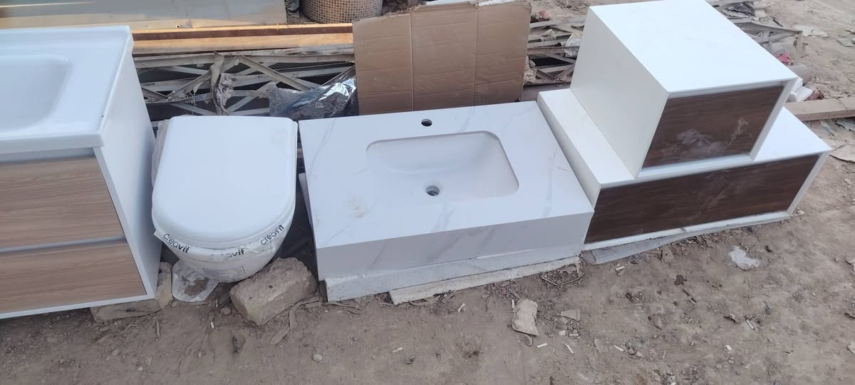 سلام عليكم مقاسل كاونتريه وستان العنوان النهروان شارع الشمري ماقبيل مدرست الق بغداد ***********
