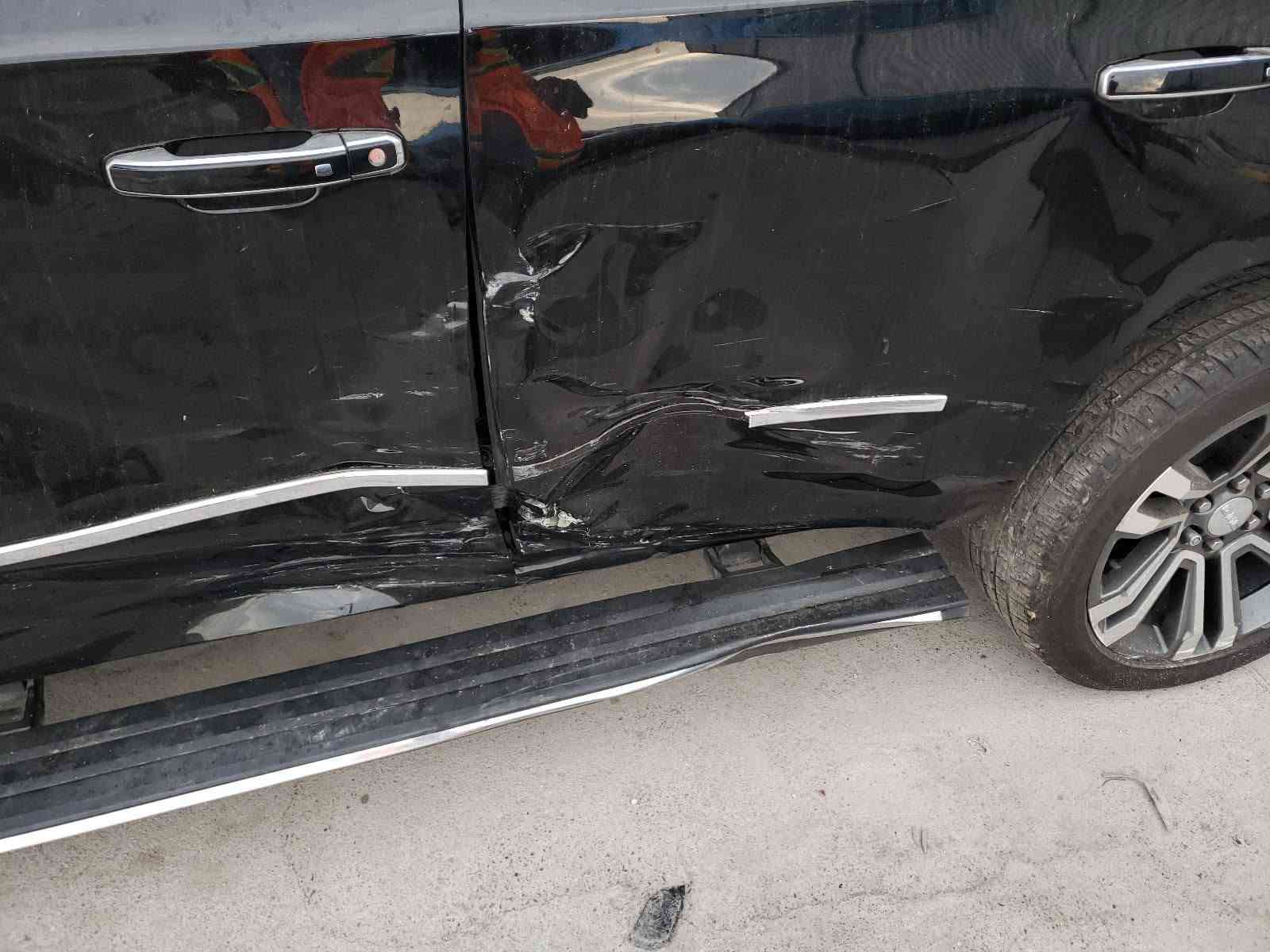 السلام  عليكم ورحمة الله
(للبيع او مراوس)
GMC DENALI🇺🇸

‏‎‏‎وارد امريكي

‏‎‏‎الموديل           —     2020 

فئة.                 —     دينالي

حجم المكينه   —     V8/6200

‏‎‏‎اللون                —      اسود   

‏‎‏‎المسافه المقطوعه — 100الف كيلو  

‏‎‏‎المواصفات 

‏‎‏‎- بصمة تشغيل

‏‎‏‎- بصمة أبواب

‏‎‏‎-تشغيل عن بعد 

‏‎‏‎-ترحيب عند الاقتراب

-فتحة سقف 

‏‎‏‎-كشنات جلد باللون الاسود

-كشنات اماميه تدفئه تبريد 

-حساس امامي 

-حساس خلفي

-رادارات 360درجه 

‏‎‏‎- شاشه كبيره تدعم نظام الأبل كار بلي

‏‎-نظام الدفع 4WD

-اشاره بالمرايه  

‏‎-وضعيات قياده 

‏‎‏‎- ستيرن بحركه كهربائيه 

‏‎‏‎- تبريد مركزي 

‏‎‏‎- بگ لايت LED 

‏‎-صندوق كهربائي 

‏‎‏‎-كرسي السايق والراكب بحركه كهربائيه

‏‎‏‎-تحكم ستيرن جهتين 

-تنبيه ما قبل الاصطدام 

‏‎‏‎-تحديد سرعه 

-مساعد نزول المنحدرات

‏‎‏‎-مانع انزلاق 

‏‎‏‎-ليد نهاري

‏‎‏‎باقي المواصفات المعروفه 

‏‎‏‎رقم السياره    —      السليمانيه  

‏‎‏‎موقع  السياره — بغداد

‏‎‏‎للأستفسار.     —***********
