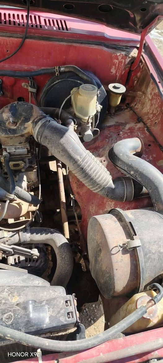 🚗 للبيع موديل 1985

💰 السعر: 38$ — بيه مجال بسيط
📅 السنوية: 2030
🔢 رقم نينوى دولي
🧳 الكابون موجود
⚙️ المحرك شرط
⚙️ الكير شرط
🔧 الشاصي بيه تصليح

📱 للتواصل : *********** وبي وتساب

نص مكتوب في الصور:
- HONOR X9c