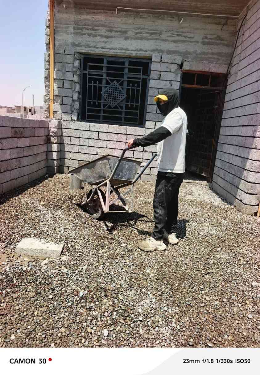 كادر ابو التوت لكافه الاعمال
1:تصفير بيوت
2;فرش حجر بيوت وحواش
3:تفليش بيوت كبيره وزغيره
4:تفليش حايط وتنضيف البلوك 
5: تصفيط البلوك ع الخريطه
6: لبخ تكعيبه 
7، فتح مكان دكتات تبريد مركزي 
وكافه الاعمال الحره
‏‪‏‪***********
