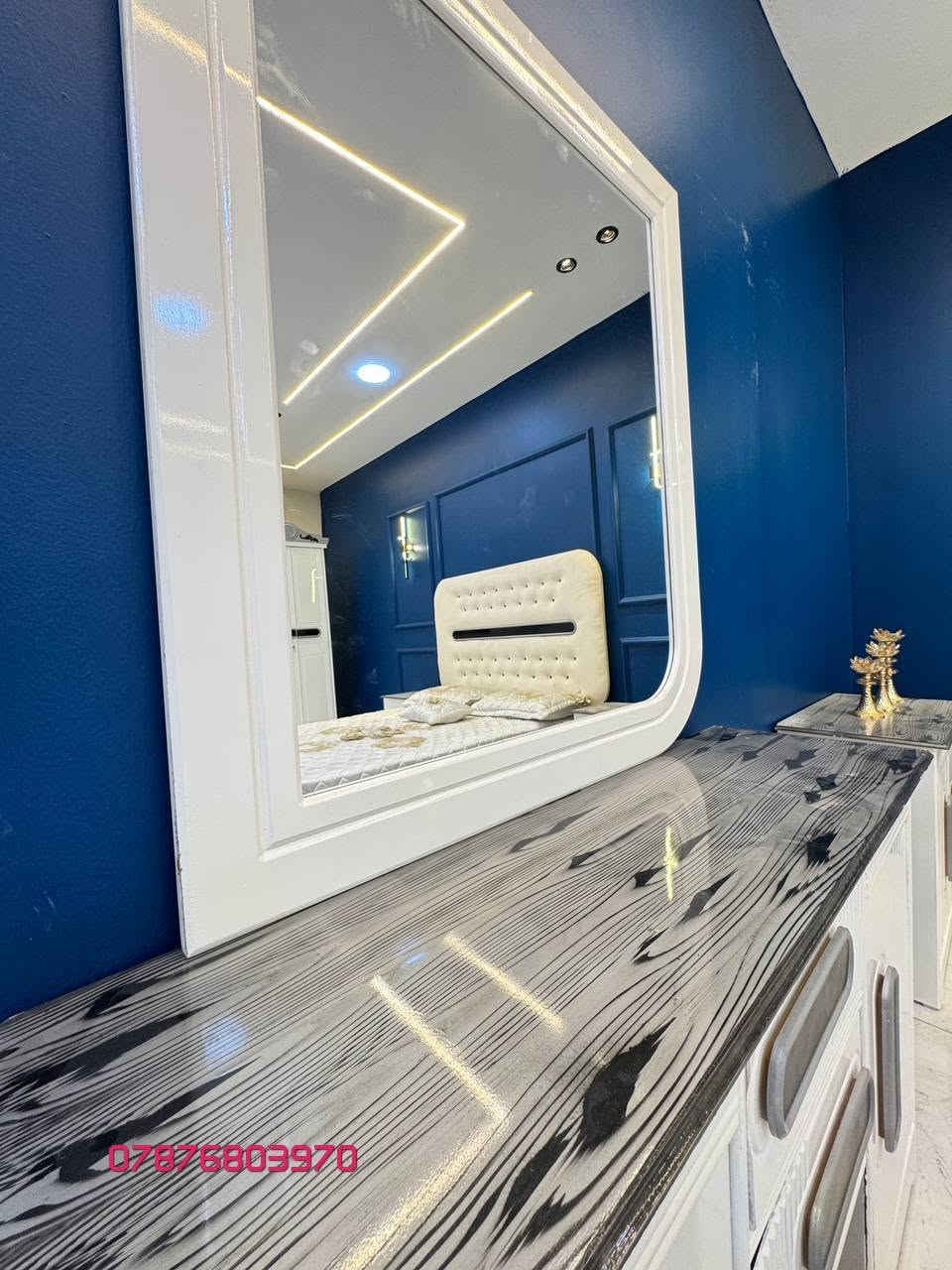 ✨ غرف نوم عراقية فاخرة بأجمل التصاميم وأفضل الأسعار ✨

🔹 نجارة عراقية متقنة بجودة عالية وتشطيبات راقية.
🔹 أكثر من 50 موديل مختلف يناسب جميع الأذواق.
🔹 توصيل إلى بغداد وجميع المحافظات بأجور مناسبة.
🔹 سرعة في الإنجاز وخدمة مميزة حتى باب البيت.

📌 مكونات الغرفة:
✔️ كنتور
✔️ ميز مرآة
✔️ ميز بلازما
✔️ زاوية كنتورية
✔️ سرير
✔️ تاج الجرباية
✔️ ناصي الجرباية
✔️ قواعد الجرباية
✔️ كومدين عدد (2)

⭐ الإضافات:
▪️ شازلون مقعد: 50 ألف دينار
▪️ شازلون مخزن: 75 ألف دينار
▪️ دواشك طبية درجة أولى بضمان استبدال 5 سنوات:
150 ألف دينار /

نص مكتوب في الصور:
- ***********