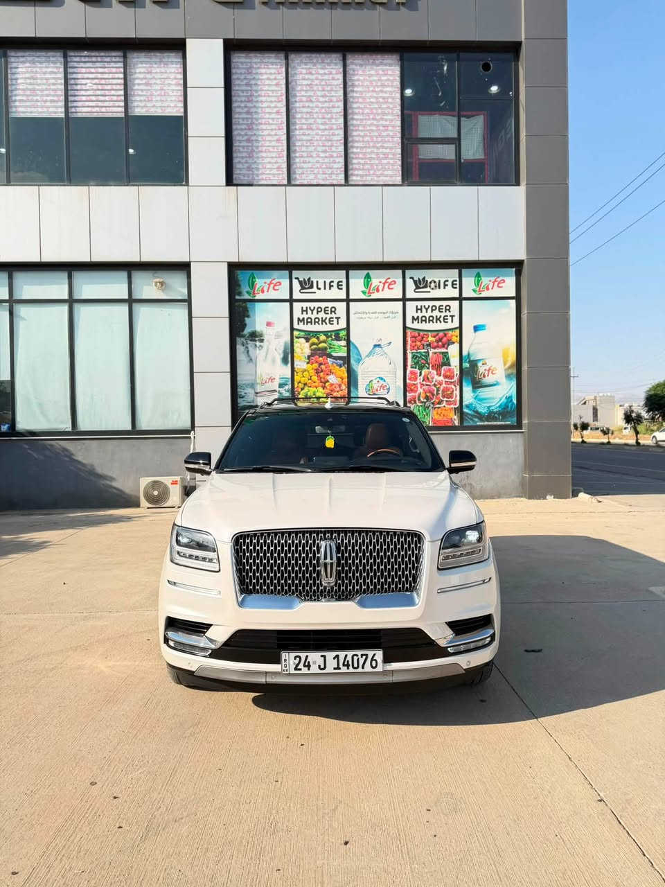 من اجمل السيارات الفاخرة الأمريكية 🌏
Lincoln Navigator 2019
لينكولن نافيجيتور ٢٠١٩
زيرو شركه اربيل

اعلي فئة مواصفات
(مقاعد ٣٦حركة-مقاعد تدفئة و تبريد مساج-سقف بانوراما-جكات كهربائية-داتاشو-ثلاث شاشات)

مكينة ٦سلندر+دبل توربو(Twin Turbo) حجم ٣.٥لتر
ماشية 120ميل

كلين تايتل فقط بيها 1جاملغ بخ بدون دواخل وشاصي شرط باقي مكفوله
السيارة رقم دهوك الدولي سنوية جديدة 
مكفولة من كير و محرك و كهربائيات
سعر :360$مجال🔥
‏***********بيهه واتساب هم
