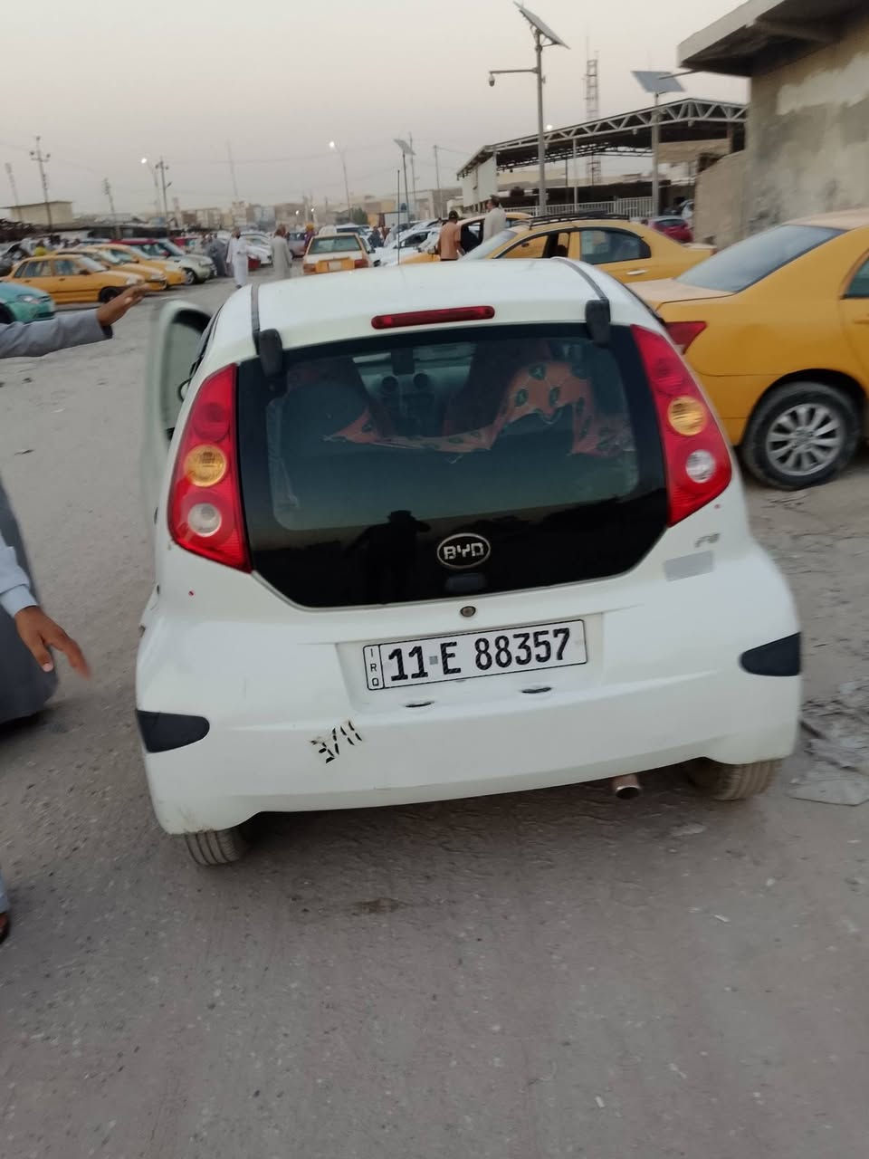 بيوايدي مديل 13 كير ومكينه محور اوتماتيك السعر 28 وبيهه مجال المكان حله نادر الثانيه الرقم ***********
