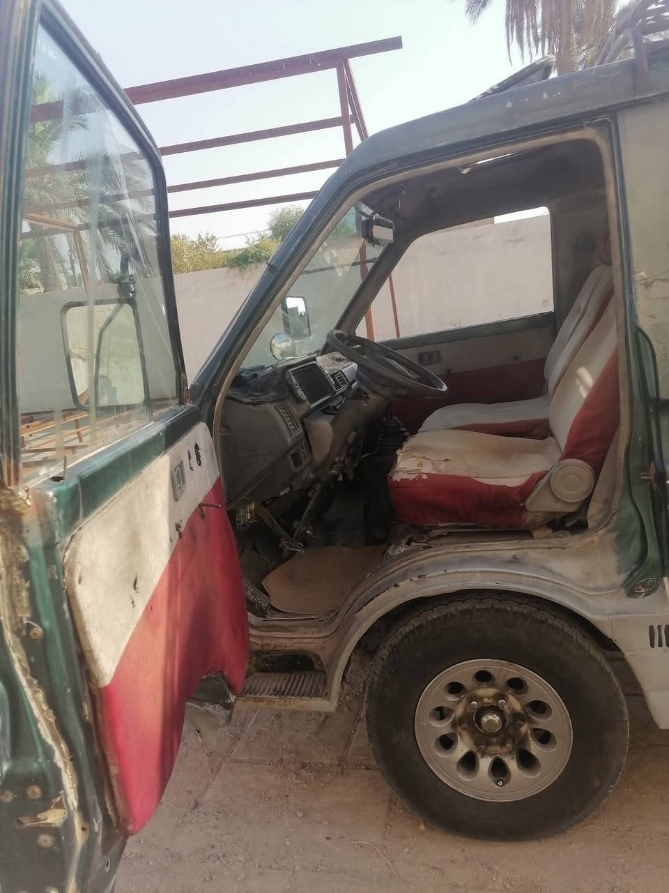 للبيع فقط فقط رقم الهاتف ***********
🚐 للبيع كيه بستة موديل 92

السيارة كير ومحرك وأكسل بحالة زينة، شغالة وتمشي، وتحتاج بس شوية ترتيبات خارجية بسيطة وتصير جاهزة.

📋 السنوية بعدلها سنة، ياله تنفذ

📍 المكان: بغداد – أبو غريب

السيارة تصلح للشغل والاستخدام اليومي، والبيع للجادين فقط.

السعر ٢٥ وبيها مجال
