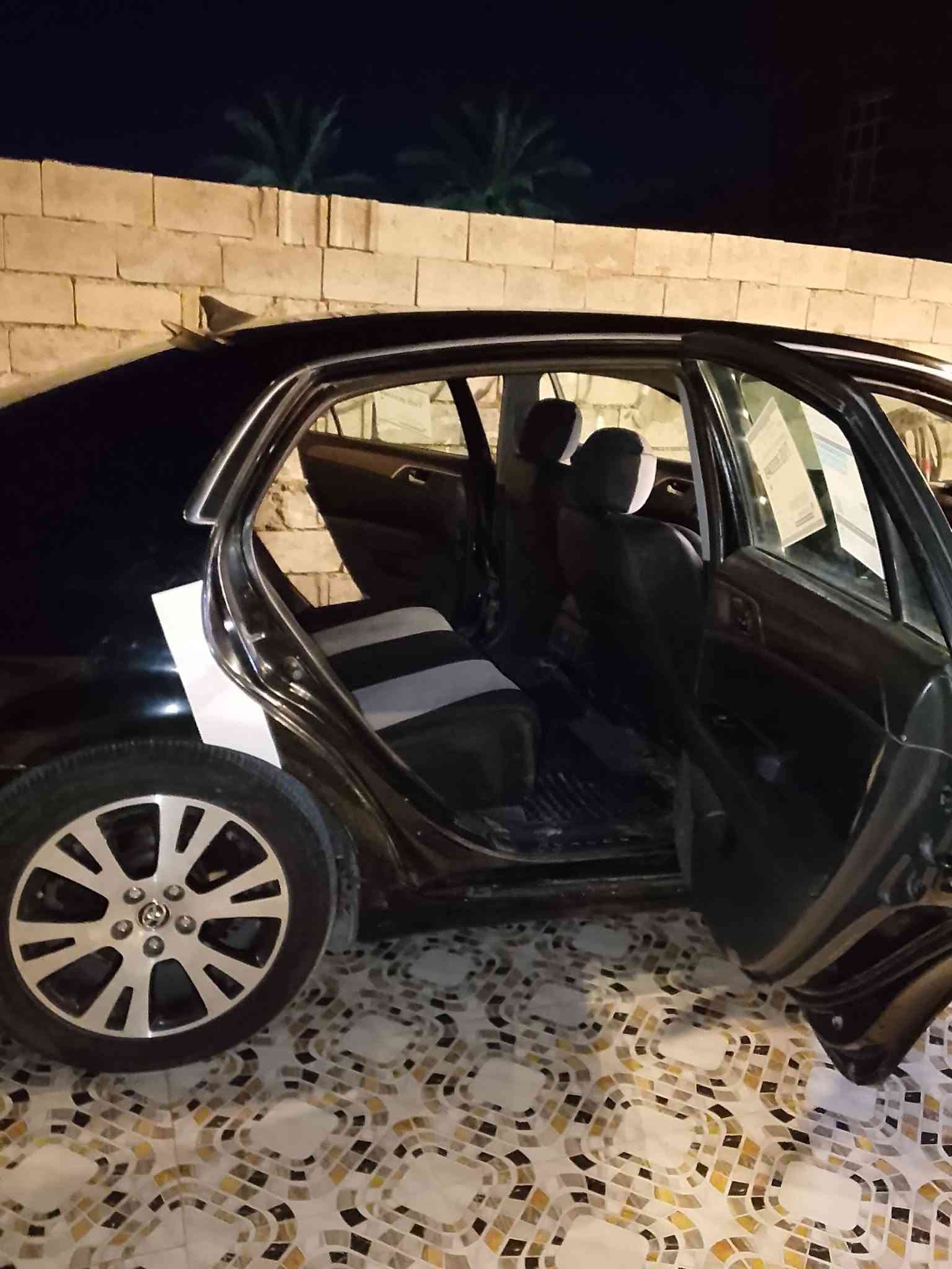 افلون موديل 2008مراوس اوبترا وفرق العنوان الانبار رمادي رقم تليفون 0780562773
