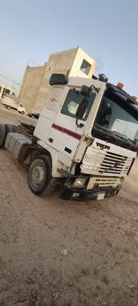 فولفو F12 • موديل ٩٢ • رمادي