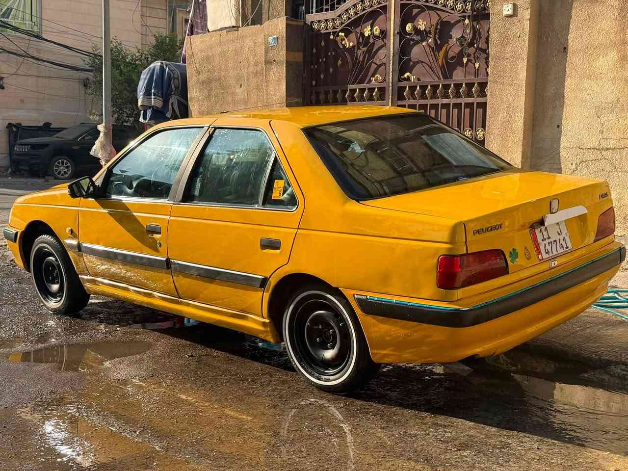السلام عليكم
بيجوا بارص 2015 مكفوله من الضربة 

كير محرك خير من الله صدر جديد 

منضومة تبريد جديدة وتبريد ثلج 

السعر:43 وبيها مجال بسيط حك الجية
العنوان: بغداد المشتل
رقم الهاتف:***********
