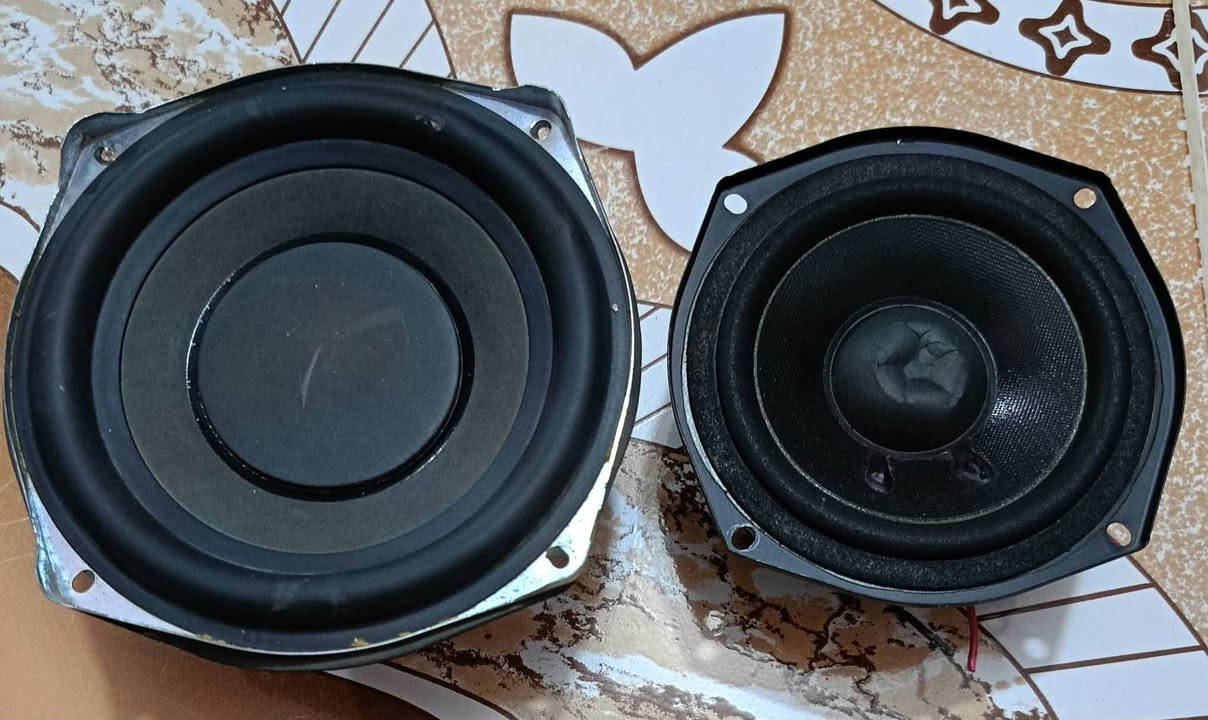 زوج سماعات ماليزي
السعر ٣٠ الف
