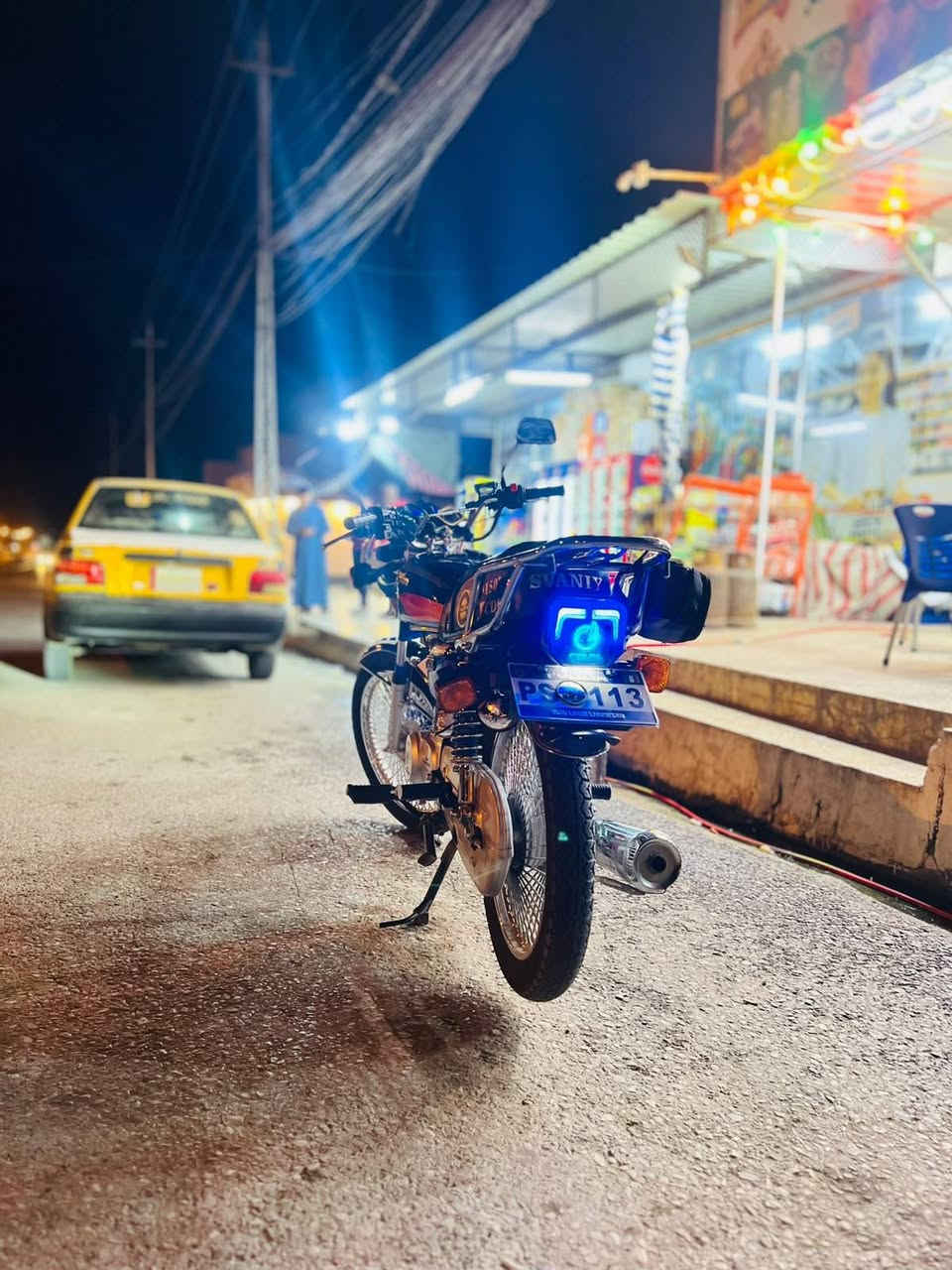 السلام عليكم دراجة للبيع 🏍️
ماطور ناما موديل 2025 

شرط شلعة ومعدل فول 

الماطور برغي ما مضروب 

مكينة شرط 

كهربائيات شغالة كلها 

دشبول كهربائي 

السعر 800 

التواصل خاص او على الرقم 

***********
