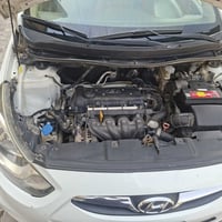 اكسنت • ٢٠١٥ • فتحة سقف
